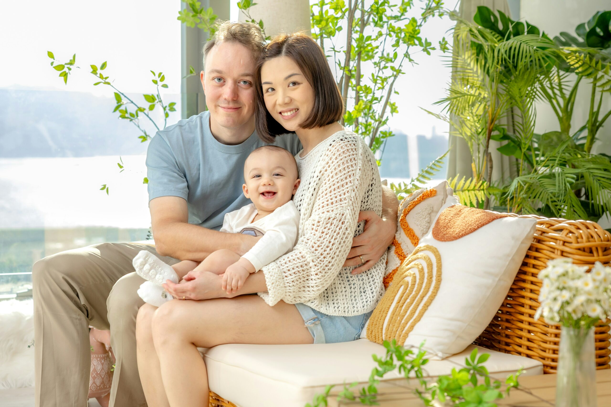 Entrepreneur汪小菲 Hints at Wife’s Pregnancy During Live Stream