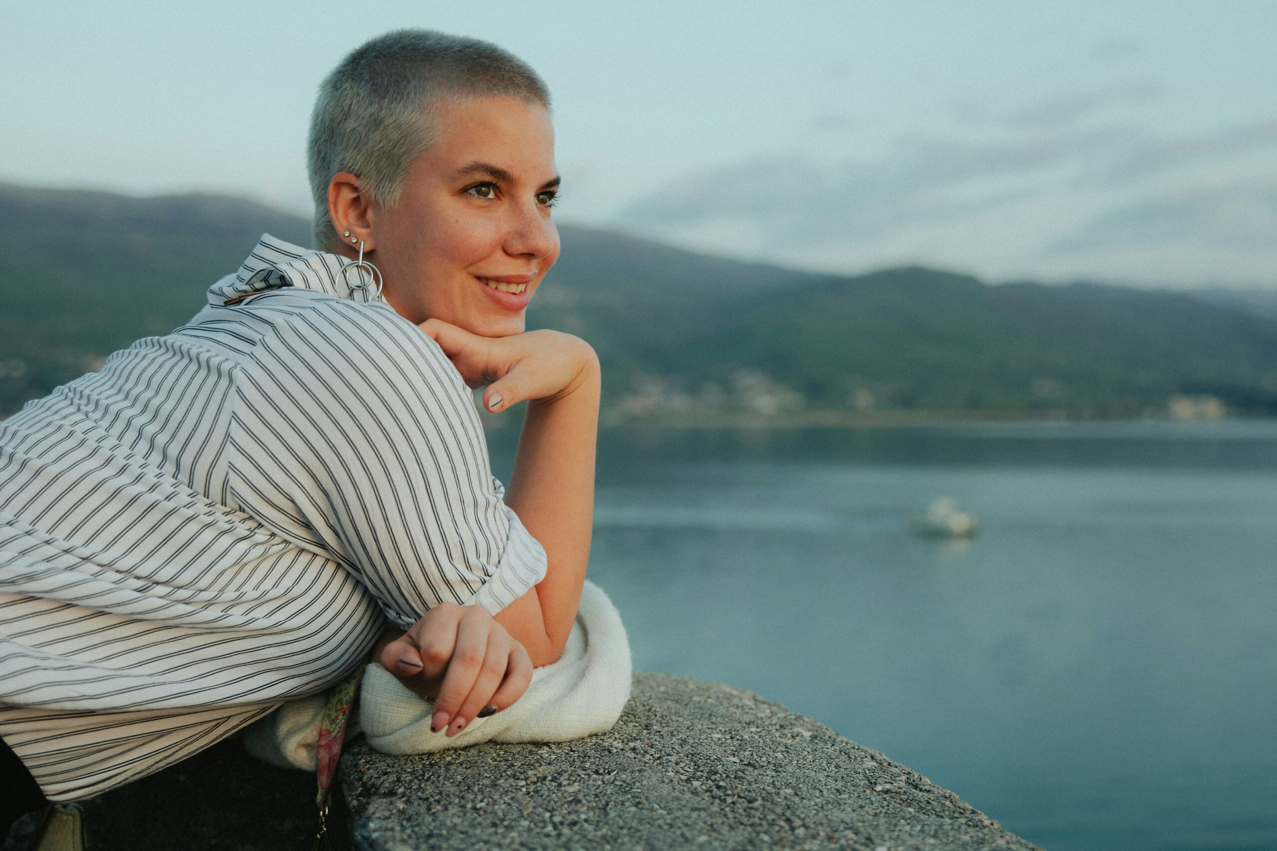 Cancer Survivor Wins Award, Challenges Stigmatizing Terminology