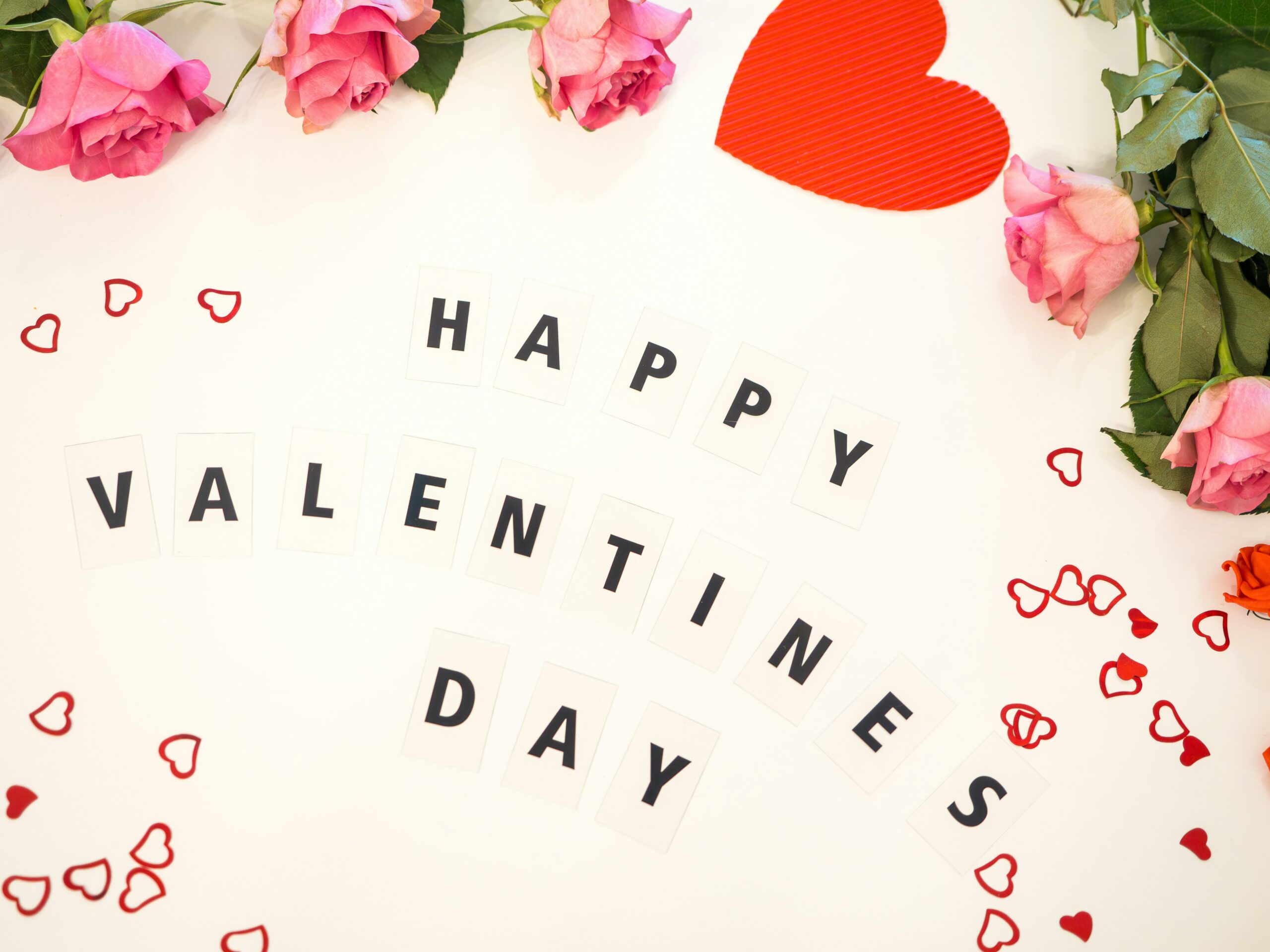 Actress Jennifer Tse Marks Partner’s Birthday, Shares Rare Family Photos